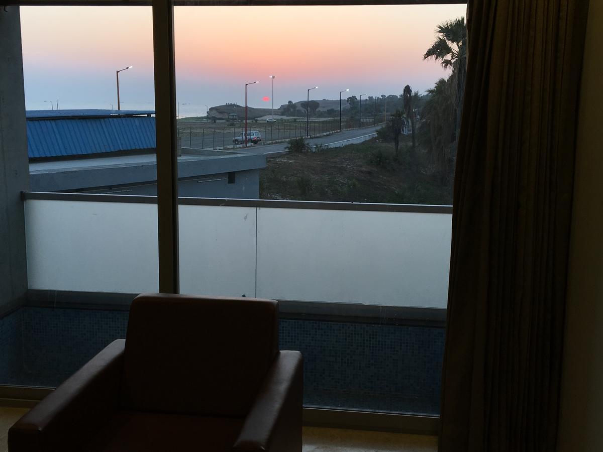 Krishna Beach Resorts - Diu Exteriör bild